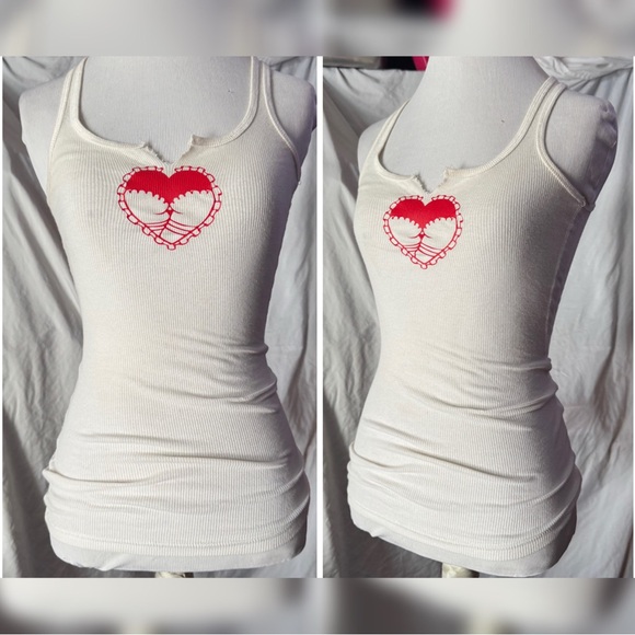 Retro, Ribbed, Racerback Heart Graphic Tank Top - Picture 8 of 13